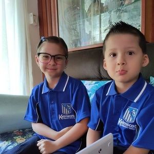 Meet your Posher, Niugemus